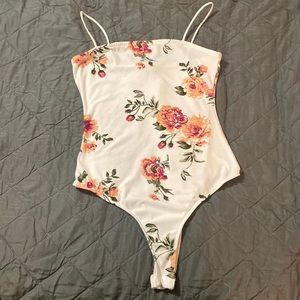 Rue21 White Floral Bodysuit